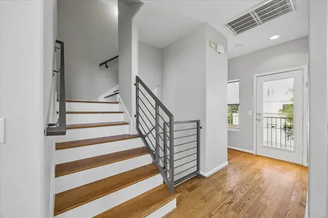 3022 Caroline Street Houston TX 77004