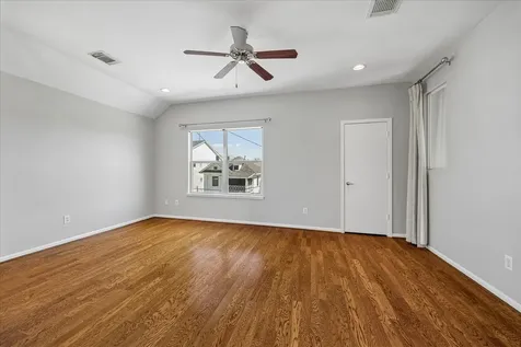 3022 Caroline Street Houston TX 77004