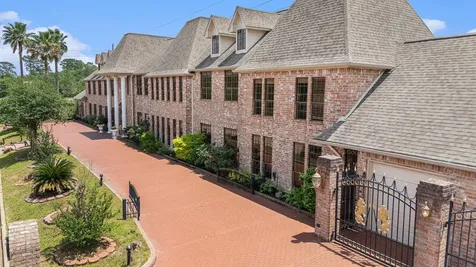 7415 Naremore Drive Spring TX 77379
