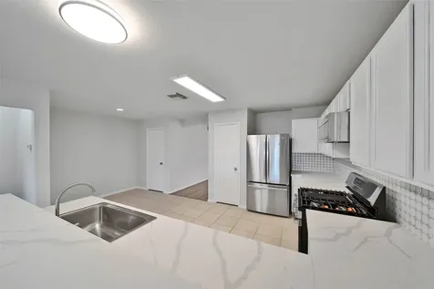 1911 Adobe Stone Drive Humble TX 77396
