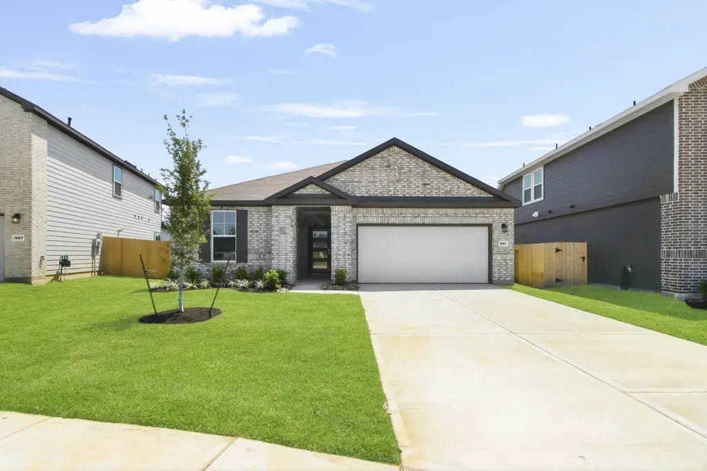 561 Wax Myrtle Way Hockley TX 77447