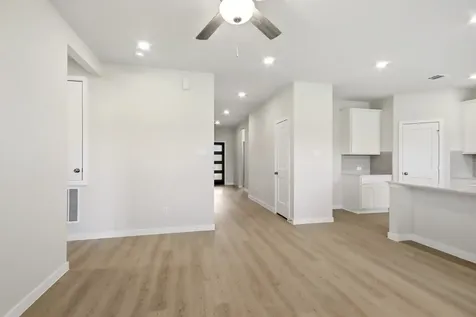 561 Wax Myrtle Way Hockley TX 77447