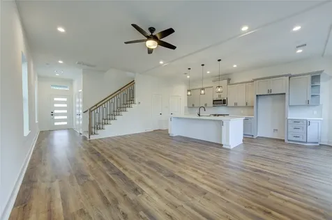 1106 Paul Quinn Street B Houston TX 77091