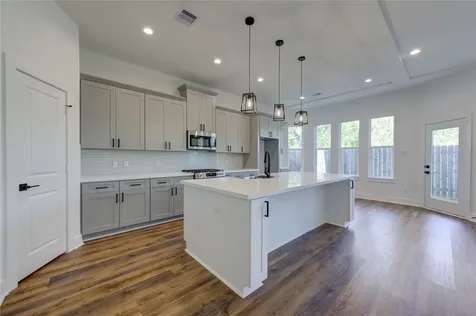 1106 Paul Quinn Street B Houston TX 77091
