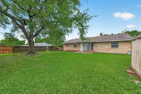 10402 Permian Drive Sugar Land TX 77498