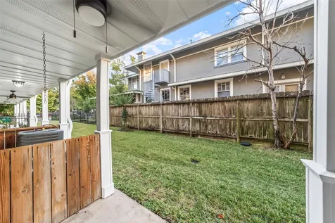 1621 Heights Boulevard 3 Houston TX 77008