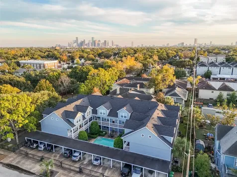 1621 Heights Boulevard 3 Houston TX 77008