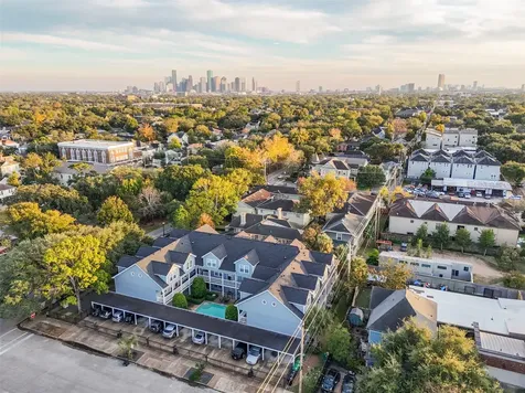 1621 Heights Boulevard 3 Houston TX 77008