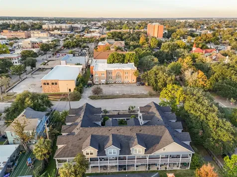 1621 Heights Boulevard 3 Houston TX 77008