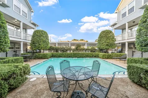 1621 Heights Boulevard 3 Houston TX 77008