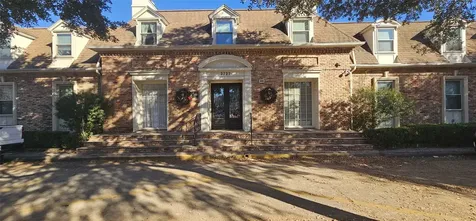 2727 Briarhurst Drive 25 Houston TX 77057