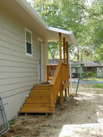 221 E Yell Street Livingston TX 77351