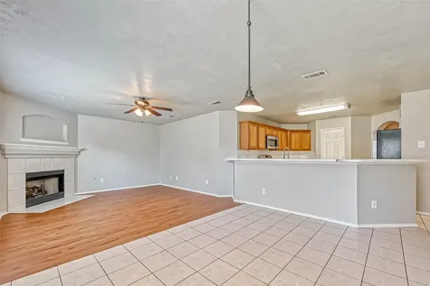 758 Brushy Glen Drive Houston TX 77073