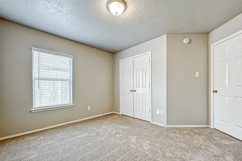 758 Brushy Glen Drive Houston TX 77073