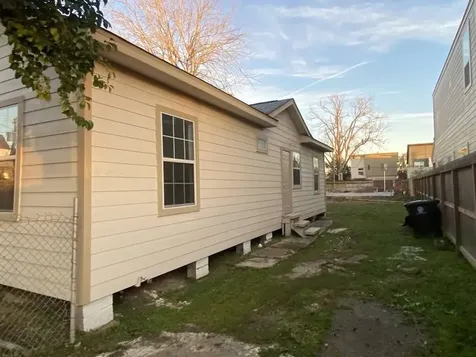 223 Cockerel Street Houston TX 77018