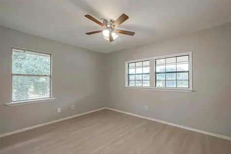 11615 Duane Street Houston TX 77047