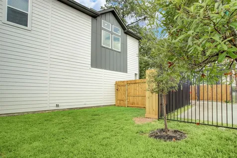 2502 W Tidwell Road A Houston TX 77091