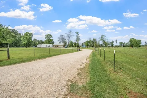 1121 Pelican Road Shepherd TX 77371
