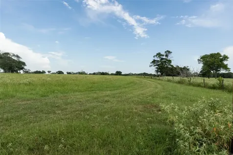 000 Aztec Lane New Ulm TX 78950