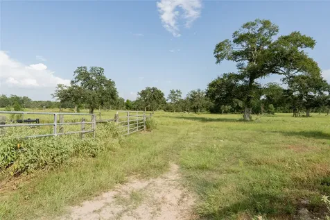 000 Aztec Lane New Ulm TX 78950