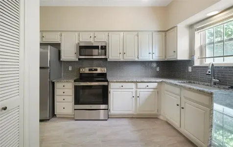 5939 Woodway Place Court Houston TX 77057