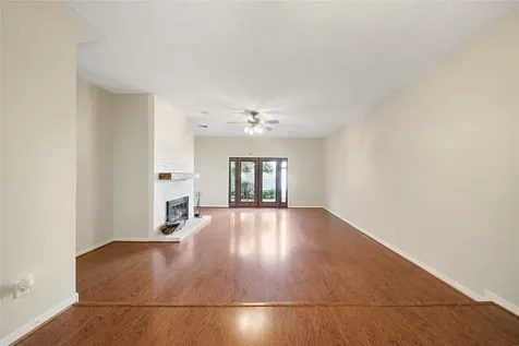5939 Woodway Place Court Houston TX 77057