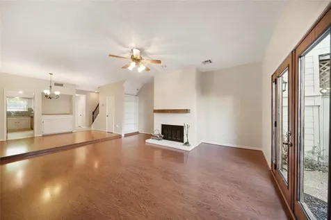 5939 Woodway Place Court Houston TX 77057