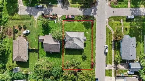 204 Blueberry Street Houston TX 77018