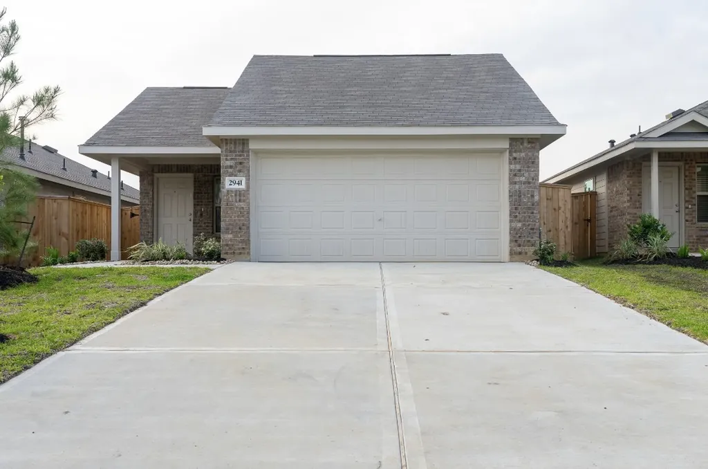 2802 Via Augusta Drive Conroe TX 77301