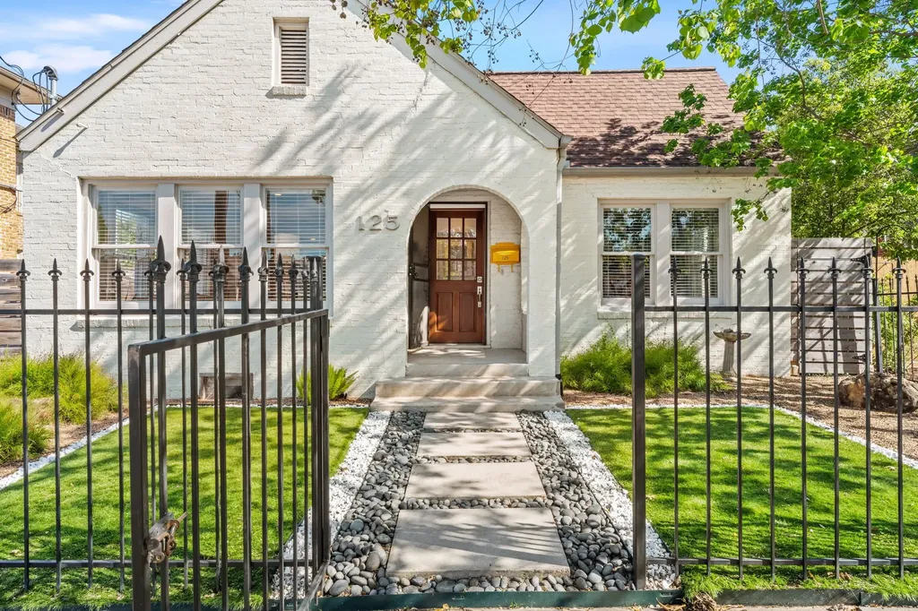 125 North Street Houston TX 77009