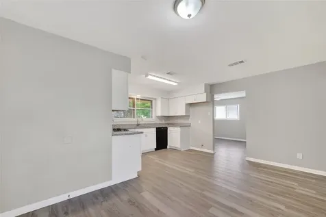 17106 Sunshine Street Houston TX 77049
