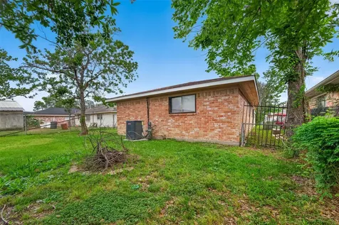 17106 Sunshine Street Houston TX 77049