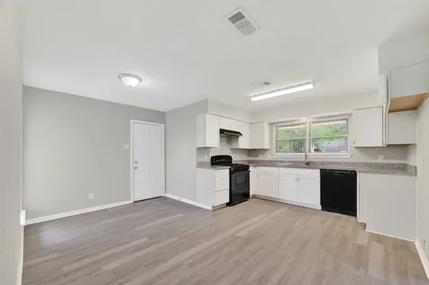 17106 Sunshine Street Houston TX 77049