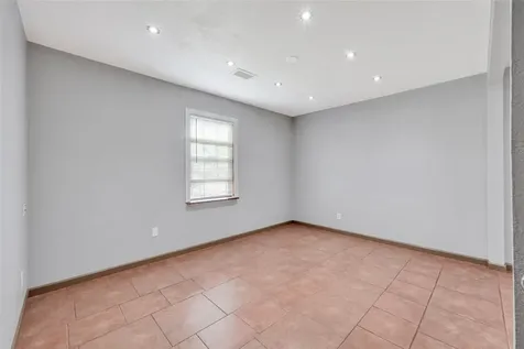 710 Woodhue Street Channelview TX 77530