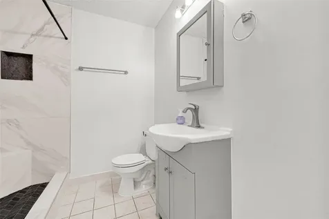 710 Woodhue Street Channelview TX 77530