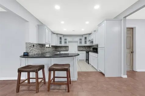 710 Woodhue Street Channelview TX 77530