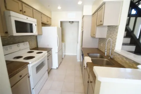 8263 Sands Point Drive 170 Houston TX 77036