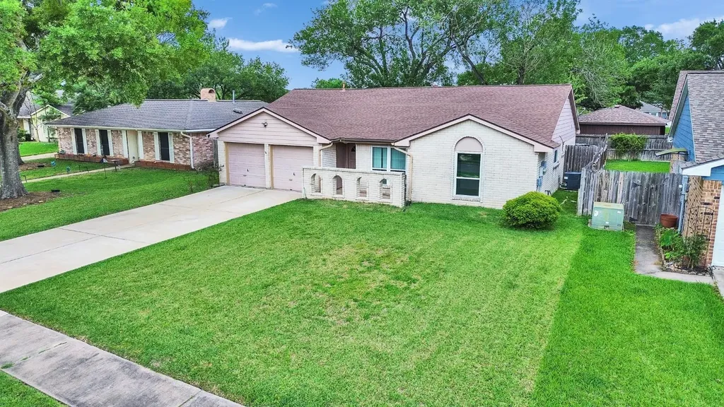 11814 Monticeto Lane Meadows Place TX 77477