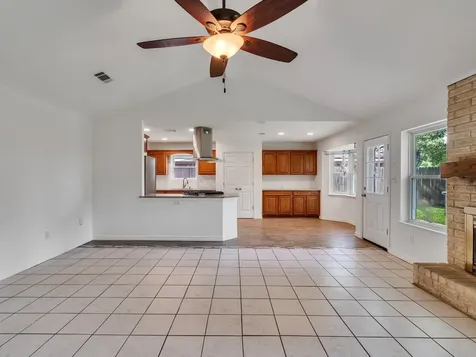 11814 Monticeto Lane Meadows Place TX 77477