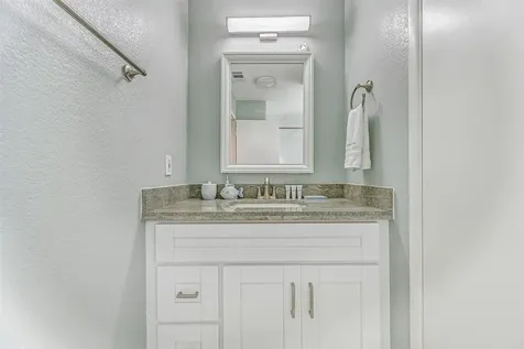 4413 Tampico Way Galveston TX 77554