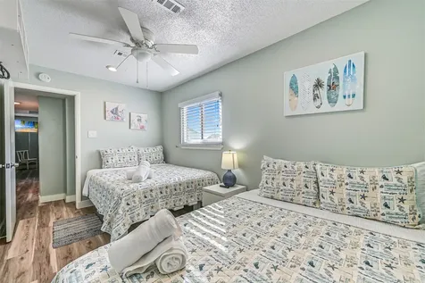 4413 Tampico Way Galveston TX 77554