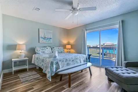 4413 Tampico Way Galveston TX 77554