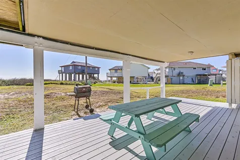 4413 Tampico Way Galveston TX 77554