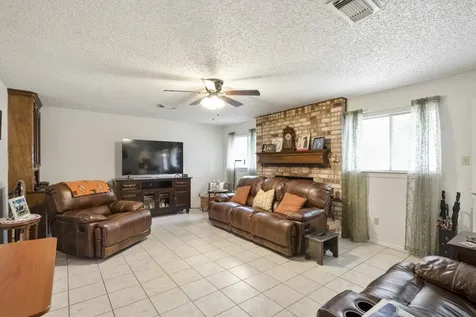 31814 Oak Crossing Magnolia TX 77355