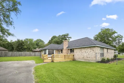 31814 Oak Crossing Magnolia TX 77355