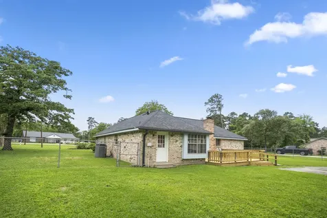 31814 Oak Crossing Magnolia TX 77355