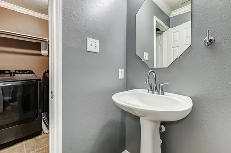 11018 Avon Brook Lane Houston TX 77034