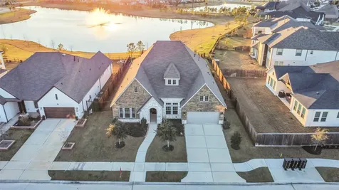 3010 Emerald Field Lane Brookshire TX 77423