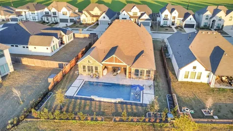 3010 Emerald Field Lane Brookshire TX 77423