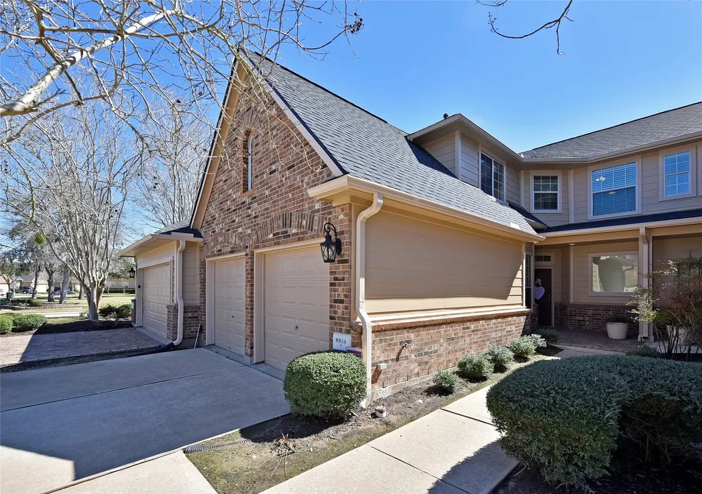 8814 Silent Willow Lane Sugar Land TX 77479